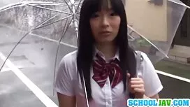 Fille asiatique vide ...